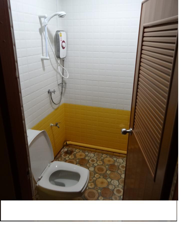 Pm Guesthouse Chiang Mai Bagian luar foto